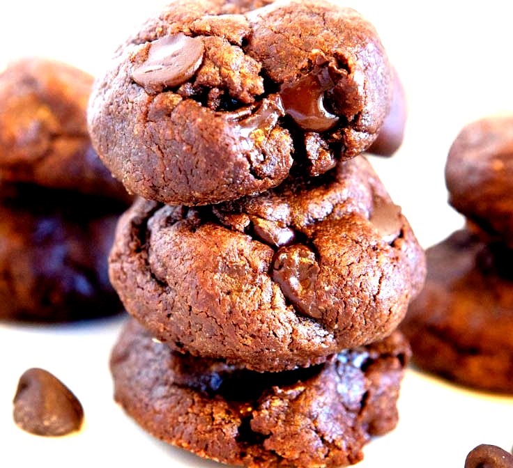 Recipe: Flourless Chocolate Peanut Butter Chocolate Chip Cookies