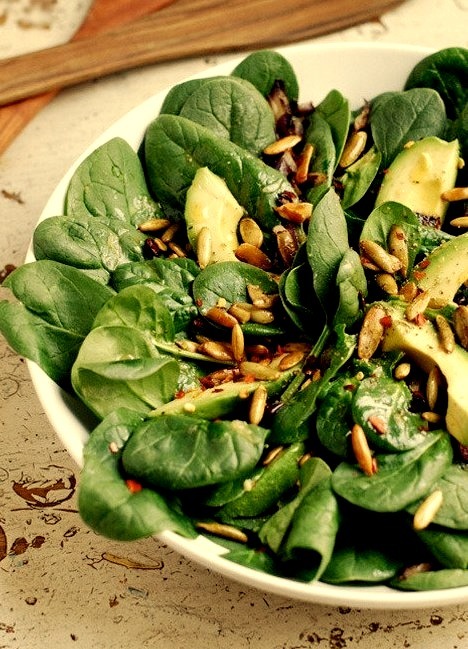 Avocado and Spinach Salad with Chili Lime Vinaigrette